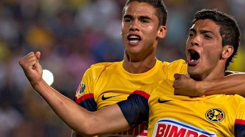 A Raúl Jiménez y Diego Reyes (izq.) les gustó jugar en la Copa Confe- deraciones y ahora se ilusionan con volver a Brasil en el 2014.