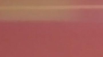 Katy Perry en su video musical "Never Worn White".