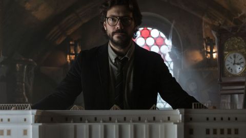 Alvaro Morte es El Profesor en "La casa de papel"