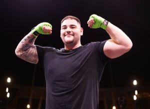 Andy Ruiz sigue en las mismas: “Lo vago no se le quita a la gente”, declaró su nuevo entrenador