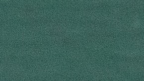 Personal del Kingsbrook Jewish Medical Center, en Brooklyn transportan este miércoles fallecido por coronavirus.