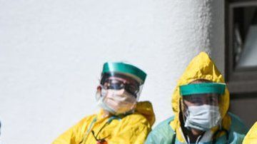 El extenderles los permisos de trabajo automáticamente, los inmigrantes pueden ayudar al país a superar esta crisis.