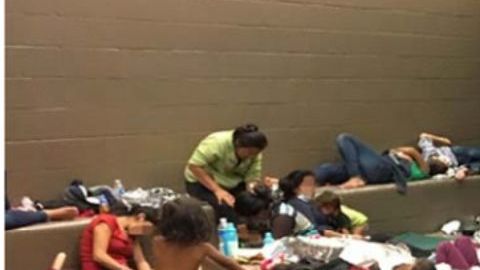 Fotos tomadas por auditores del gobierno en centros de detención de ICE.