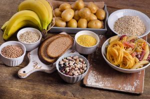 En qué momento del día es más conveniente comer carbohidratos si queremos bajar de peso