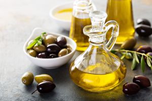 Aceite de oliva virgen vs. extra virgen: descubre sus diferencias
