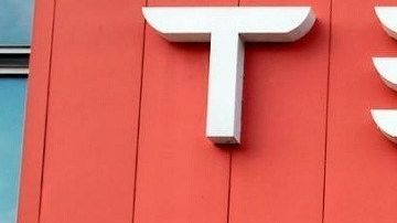 El fabricante de automóviles actualmente planea reanudar las operaciones normales el 4 de mayo