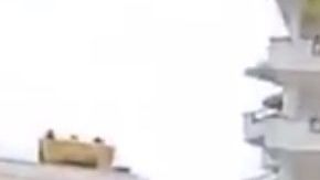 Algunos turistas no respetan la contingencia en las playas mexicanas.