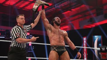 McIntyre hizo su sueño realidad al consagrarse como campeón de WWE.