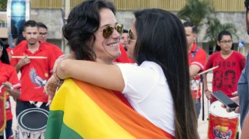 Costa Rica es el primer país de Centroamérica en reconocer el matrimonio entre personas del mismo sexo.