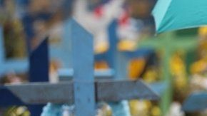 112085772_tv061242966