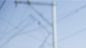 Grupos evangélicos a lo largo de América se las han ingeniado para mantener cultos en persona pese a la pandemia.