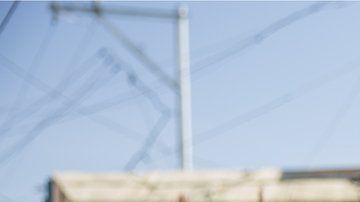 Grupos evangélicos a lo largo de América se las han ingeniado para mantener cultos en persona pese a la pandemia.