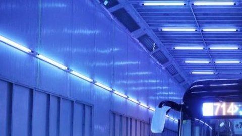 ¿Por qué preocupa a los expertos la luz UVC para desinfectar superficies en medio de la pandemia por el coronavirus?