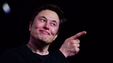 El sábado pasado Elon Musk amenazó con trasladar la planta estadounidense a otro estado si eso le permitía retomar la producción.