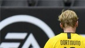 Borussia Dortmund derrotó 4-0 al Schalke, pero los jugadores apenas y pudieron celebrarlo juntos.
