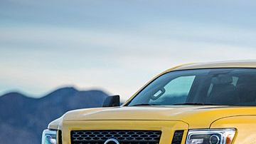 2016-nissan-titan-xd-cummins-2