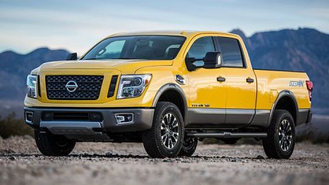 2016-nissan-titan-xd-cummins-2