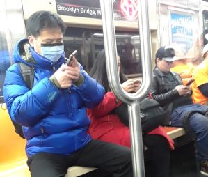 $50 dólares multa reforzada desde hoy por no usar mascarilla en el transporte público de Nueva York