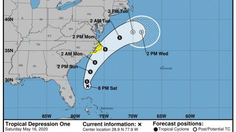 El cono contiene el posible paso del centro de la tormenta Arthur.