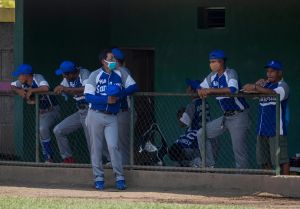 Drama en Nicaragua por coronavirus: Muere primera víctima en la liga de béisbol local
