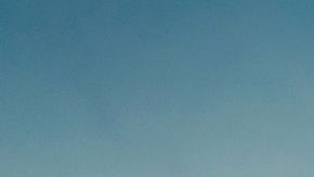 Parques temáticos en Japón, amigas / Créditos: Fotógrafo Martin DM vía Getty