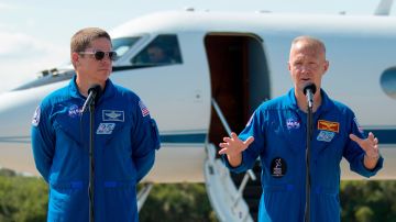 Astronautas llegan a Florida