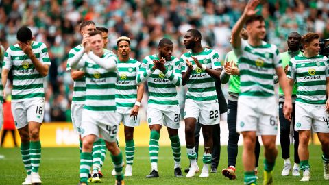 El Celtic de Glasgow ganó la liga por novena ocasión consecutiva.