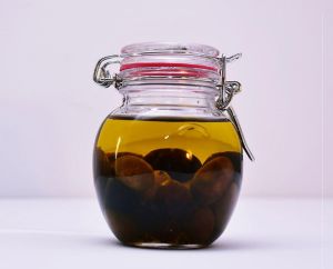 Nuevo estudio indica que el aceite de orujo de oliva ayudaría a combatir la obesidad