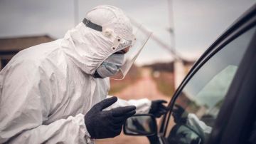 Cada vez son más las regiones de España que usan este método de desinfección de autos para protegerse del coronavirus.