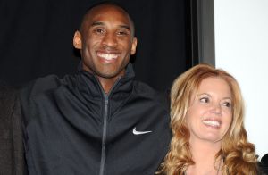 Mensajes del más allá: Propietaria de los Lakers siente que Kobe Bryant le ha transmitido en sueños que “está bien”