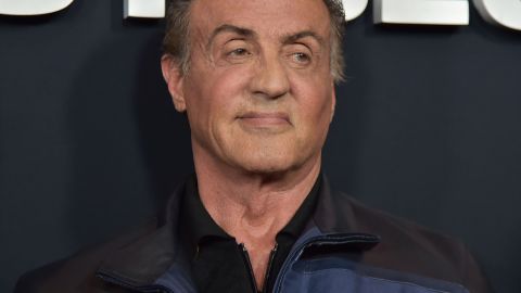 Ante la falta de interesados, Sylvester Stallone se vio obligado a malbaratar su casa.