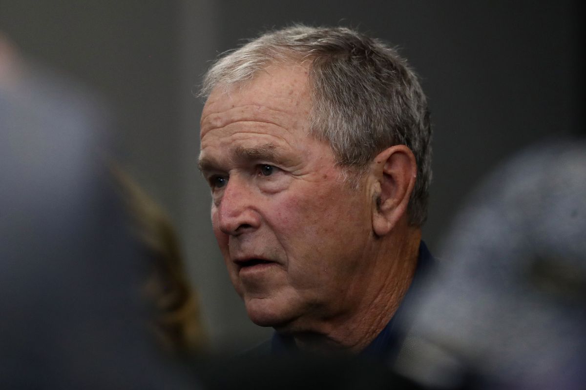 Trump agradeció el mensaje de Bush pero le reprochó su ausencia durante el juicio político.