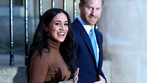 Meghan Markle y el Príncipe Harry estuvieron conversando con Oprah Winfrey.