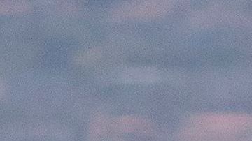 Muchos disfrutan la reapertura de las playas en California.