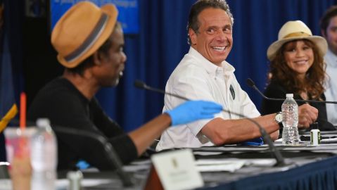 Chris Rock, Cuomo y Rosie Pérez