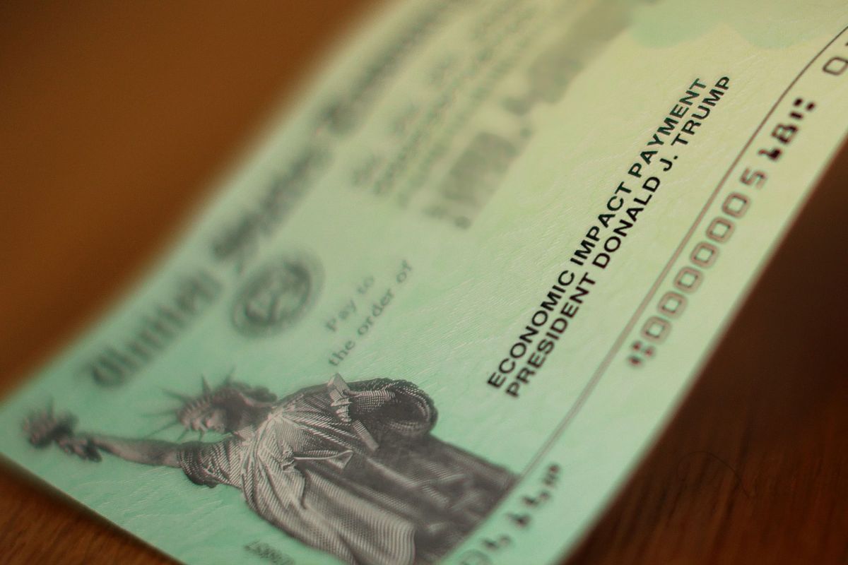Imagen ilustrativa de un cheque de estímulo.