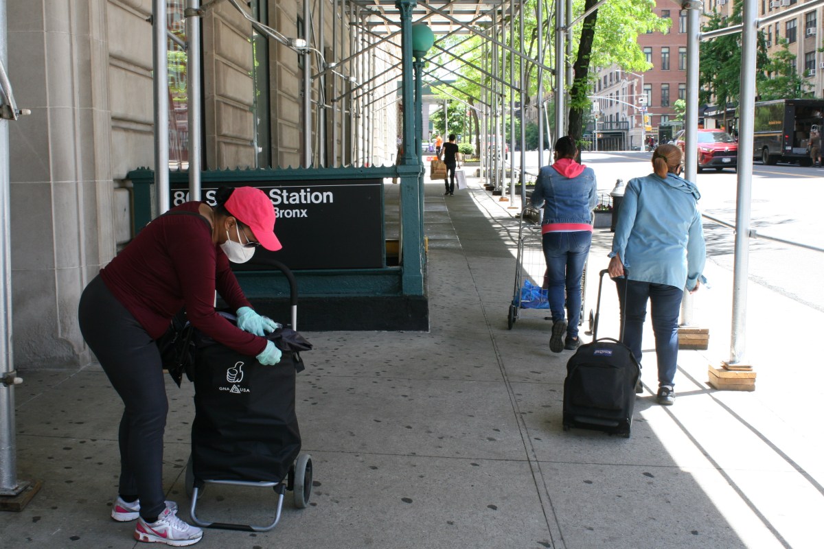 Nueva York perdió 19,500 empleos en el sector privado: la alcaldía espera revertirlos con “justicia económica”