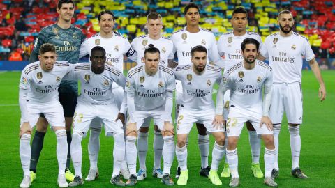 El Real Madrid antes de disputar el Clásico de España.