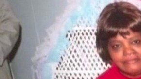 Marcia Bowen tiene 69 años