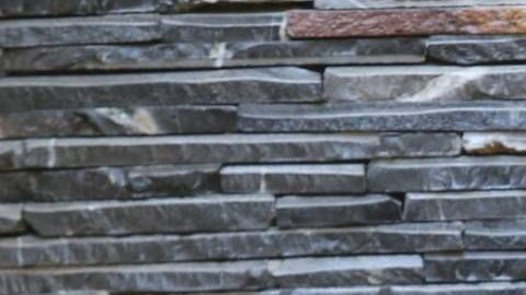 Aislinn Derbez asegura que no es fácil ser madre.