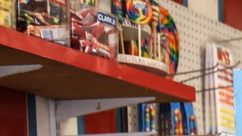 Cinco regiones de las 10 que integran Nueva York, recibieron luz verde para abrir negocios este viernes, pero no NYC.