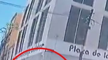 Video revela cómo policías sobrevivieron a disparos de 4 sicarios; 2 atacantes son mujeres