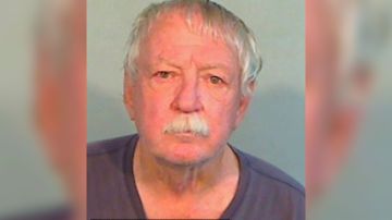 William James Nash, de 79 años, fue arrestado tras protagonizar este grave altercado.