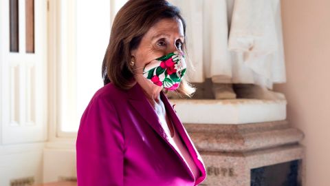 Washington (United States), 15/05/2020.- US Speaker of the House Nancy Pelosi walks from the House floor to her office, on Capitol Hill in Washington, DC, USA, 15 May 2020. The House is scheduled to consider a resolution to authorize remote voting by proxy and providing remote committee proceedings due the coronavirus COVID-19 pandemic, and also to vote on a coronavirus economic relief bill - the 'Health and Economic Recovery Omnibus Emergency Solutions (HEROES) Act'. (Estados Unidos) EFE/EPA/MICHAEL REYNOLDS