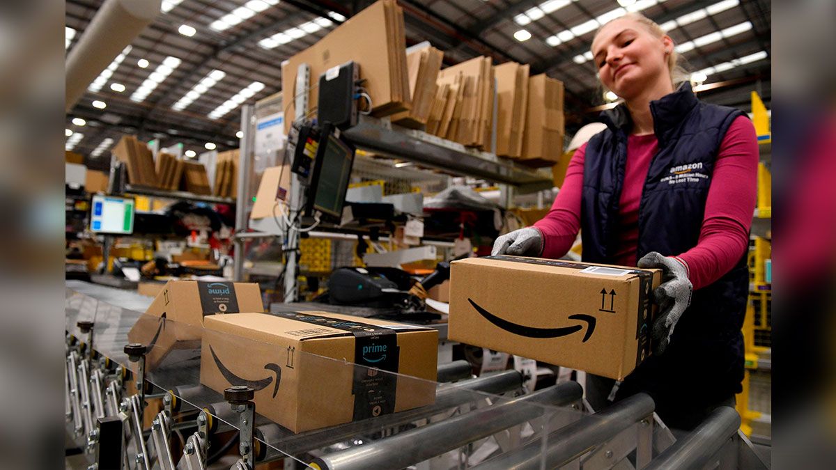 Amazon ofrece empleos permanentes a 125 mil trabajadores temporales