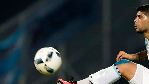 Ever Banega, nuevamente en un once inicial. (Foto: Getty Images)