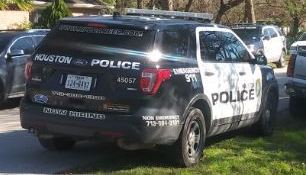 La Policía de Houston.