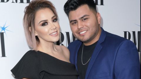 Rosie Rivera y su esposo, Abel Flores.