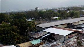 Viviendas en San Pedro de Sula, donde sus residentes enfrentan todo tipo de actos violentos diariamente.