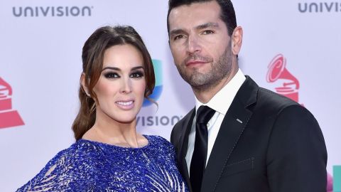 Jacky Bracamontes y Martín Fuentes.